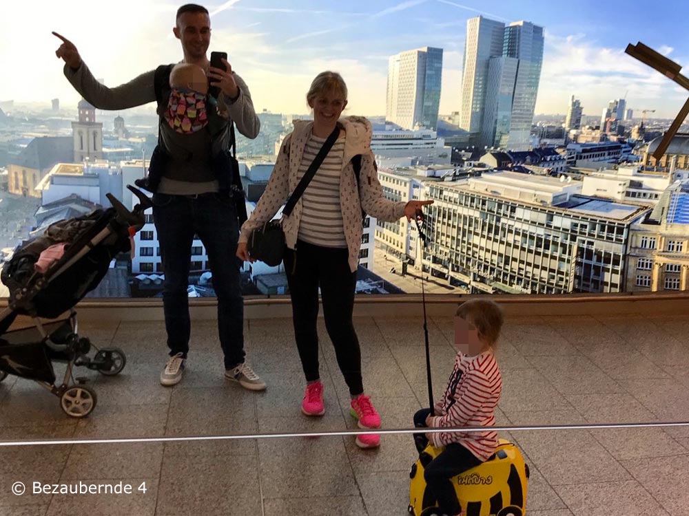 Fliegen mit Baby und Kind: Unsere Tipps - bezaubernde4.de