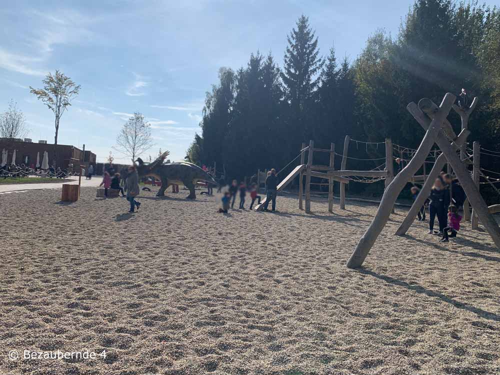 Spielplatz im Dinopark Altmühltal