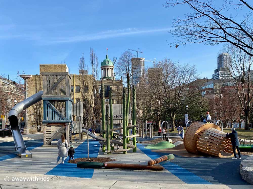 Toller Spielplatz für Kinder in Toronto